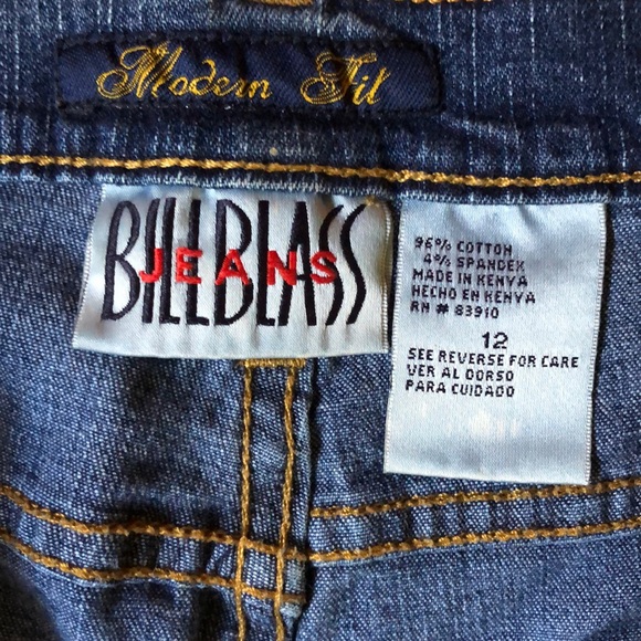 Bill Blass Modern Fit Jeans - Picture 2 of 7